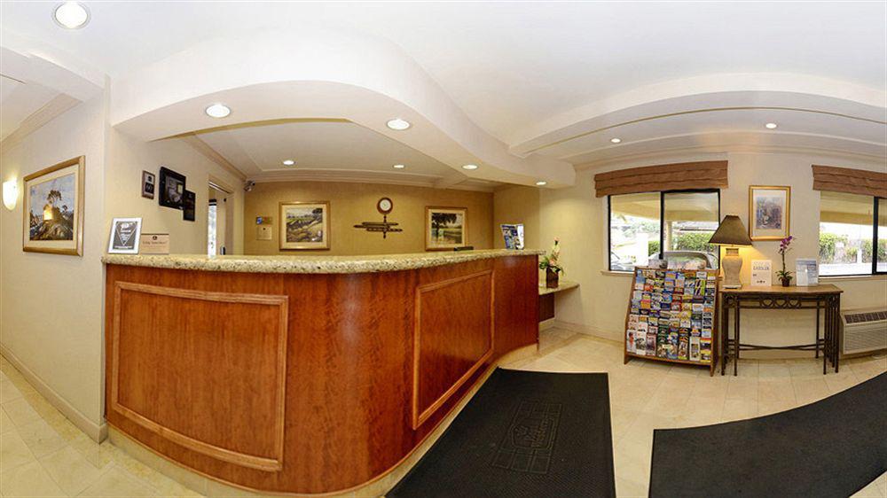 Western Inn 3*